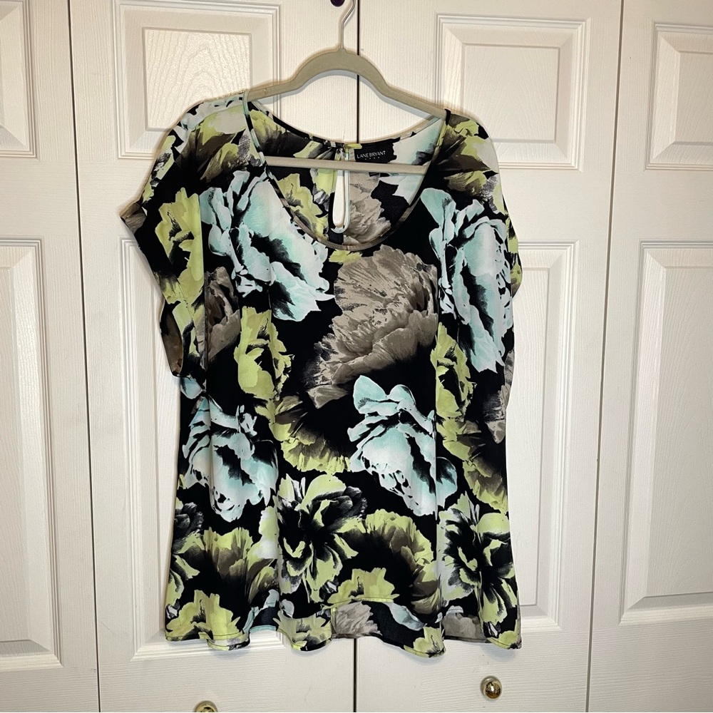 Lane Bryant Blue and Black Short Sleeve Relaxed Blouse